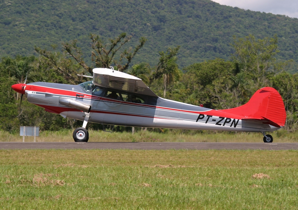 Cessna 195 businessliner. история. технические характеристики. фото