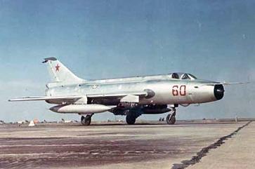 Истребитель-бомбардировщик су-17 (с-22и).