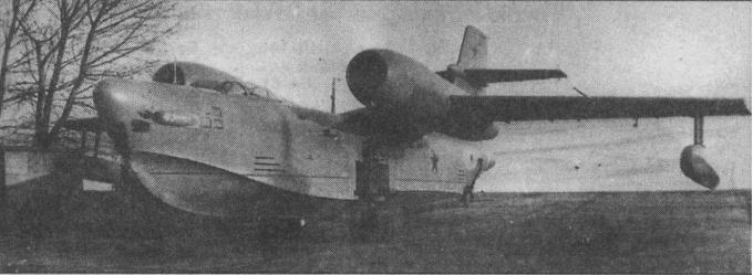 Летающая лодка разведчик-торпедоносец бе-10. ссср