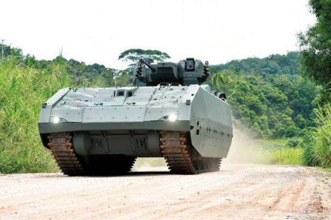 Новая сингапурская боевая машина пехоты