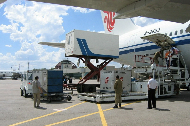 Транспортировка грузов международными авиарейсами